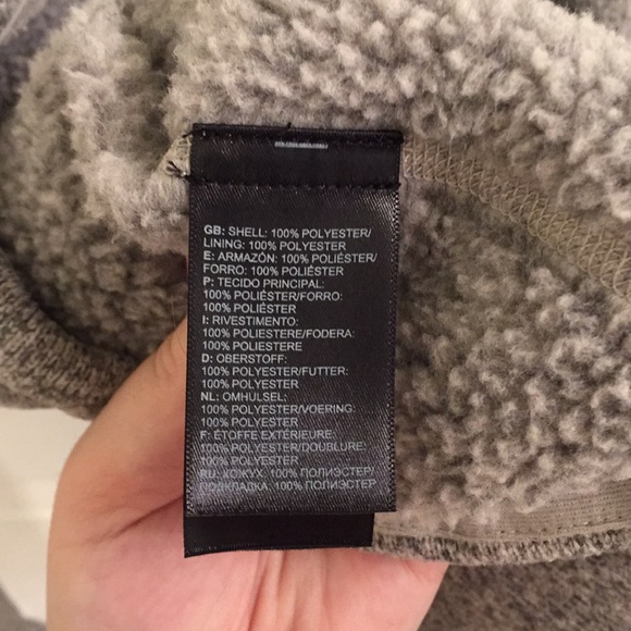 The North Face pullover half zip fleece sweatshirt - Picture 5 of 7